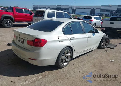 2013 BMW 328I z USA, uszkodzony, nr VIN WBA3A5C56DF360016